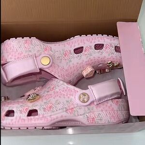 Women’s LoveShackFancy x crocs pink milk classic clogs